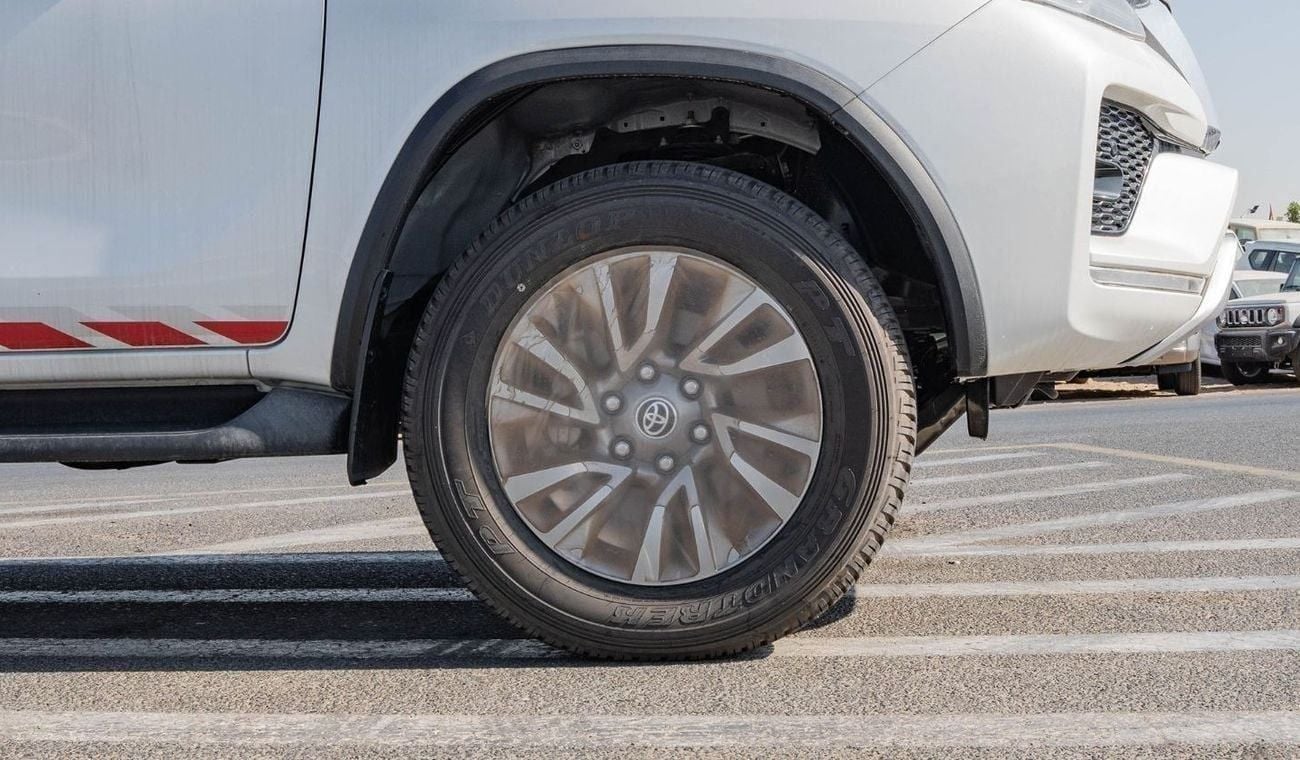 Toyota Fortuner 2025 Toyota Fortuner Adventure SR5 V6 4.0L AT Petrol