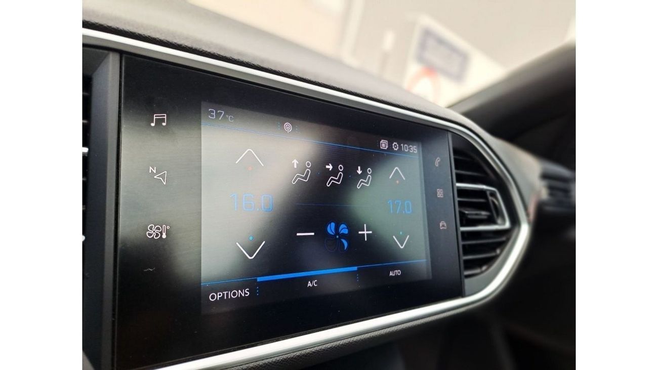 بيجو 308 GT لاين GCC