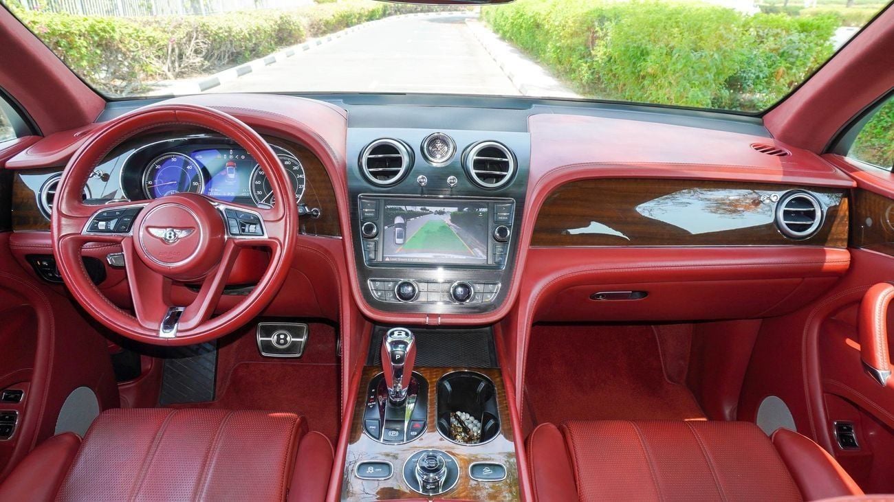 Bentley Bentayga V8 DIESEL 2018 GERMAN SPECS