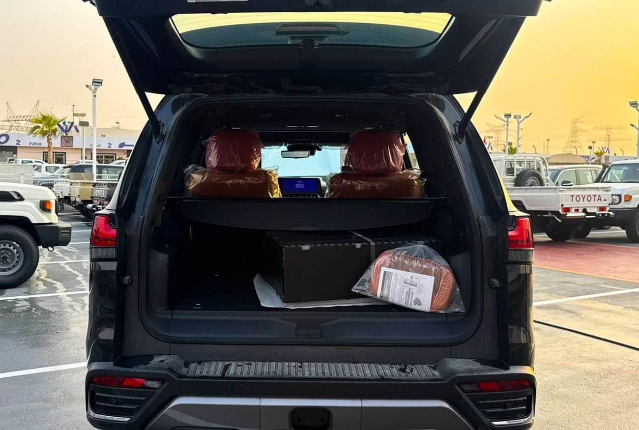 لكزس LX 700h VIP