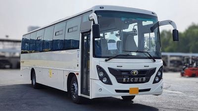 Eicher Skyline Eicher skyline executive model 20.15 65+D seater MY-2026