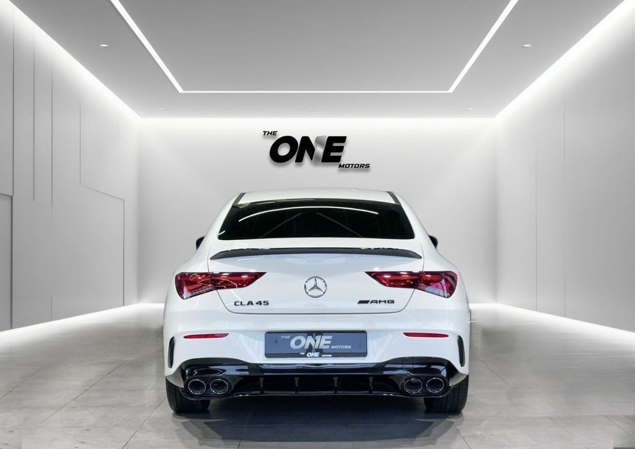 مرسيدس بنز CLA 250 Std 2.0L (221 HP)