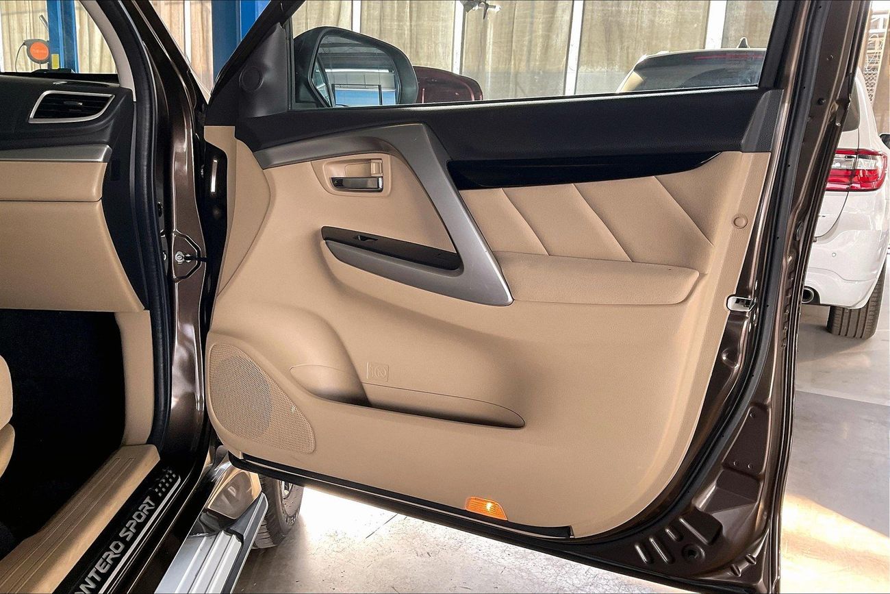 ميتسوبيشي مونتيرو سبورت GLX | شامل الضمان | 0 ﺪﻔﻋﺓ ﺃﻮﻟﻯ