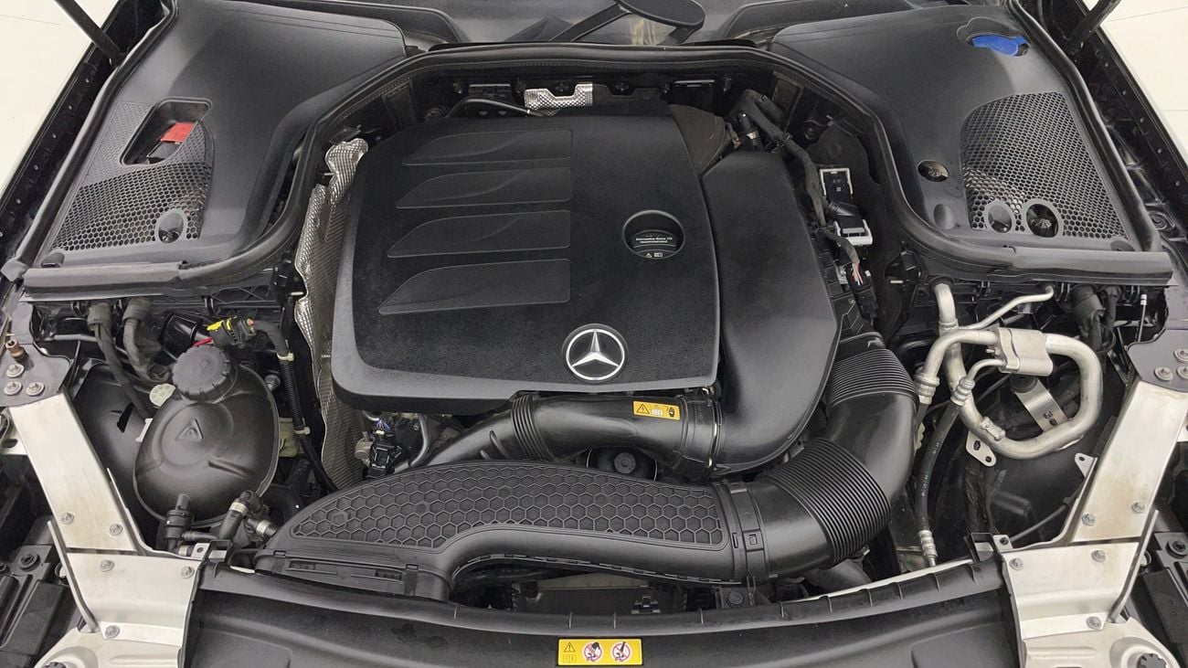 Mercedes-Benz E200 AVANTGARDE 2 | Zero Down Payment | Home Test Drive