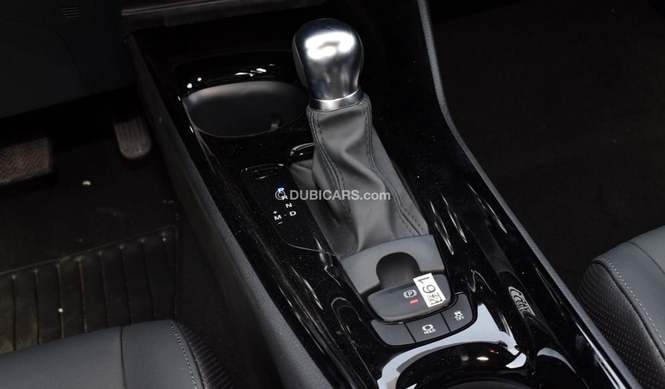 تويوتا CHR Suffix Z2 1.2L(For Local Sales plus 10% for Customs & VAT) Production in Japan