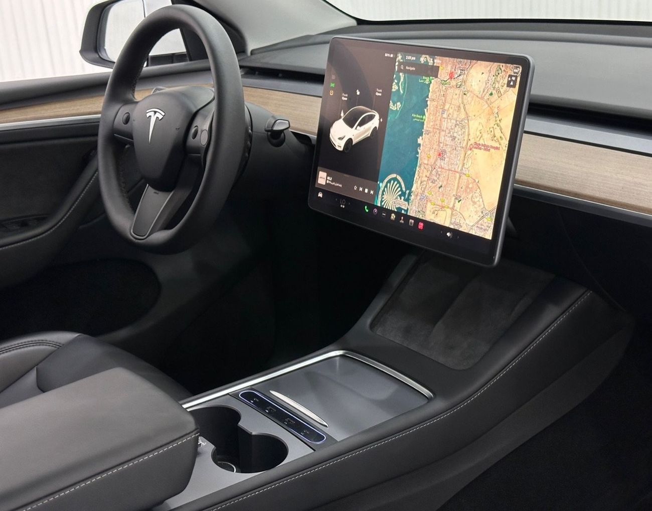 Tesla Model Y 2023 Tesla Model Y, DEC 2026 Tesla Warranty + DEC 2030 Battery Warranty, GCC