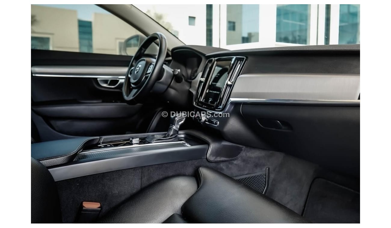 Volvo S90 Momentum Highline 90