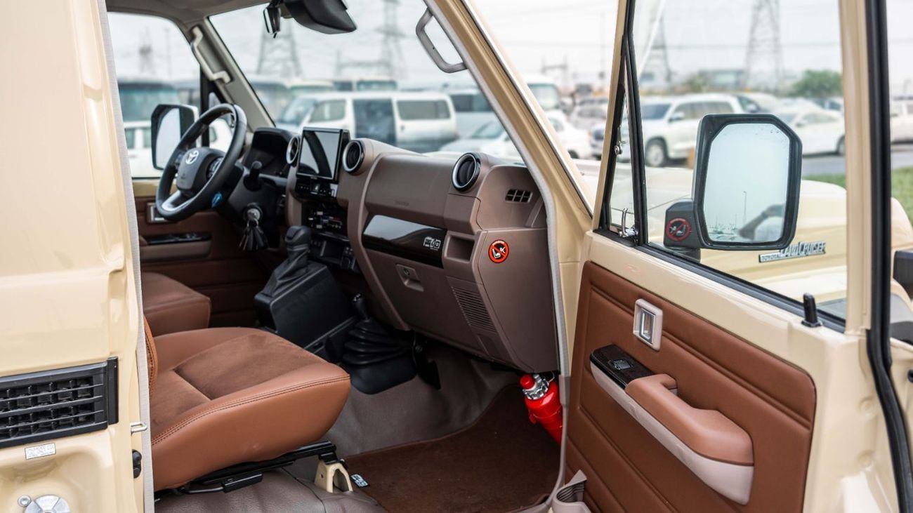 Toyota Land Cruiser Pick Up 2025 Toyota Land Cruiser LC79 4.0 SC AT Petrol Full Option (Beige-Brown)