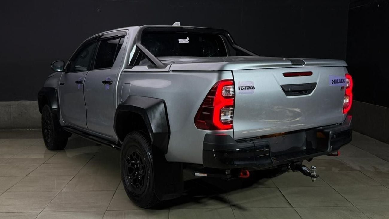 Toyota Hilux TOYOTA HILUX PICK UP GR SPORT 2024 (SILVER  ) 4WD AT DIESEL = RIGHT HAND