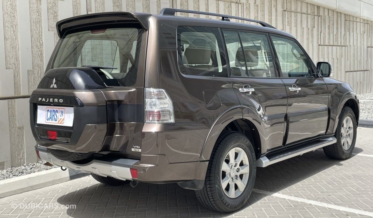 Mitsubishi Pajero V6 GLS 3.0L | GCC | FREE 2 YEAR WARRANTY | FREE REGISTRATION | 1 YEAR COMPREHENSIVE INSURANCE