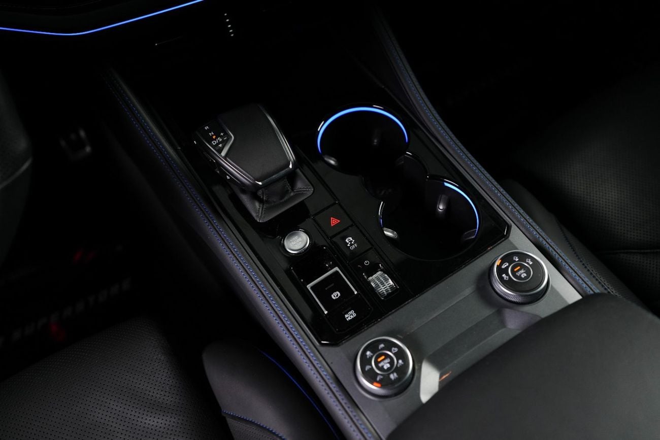 Volkswagen Touareg R-LINE eHybrid | European Spec | Full Option