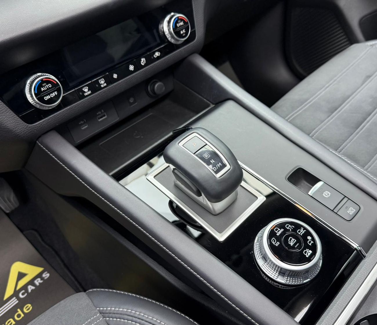 Mitsubishi Outlander 2023 Mitsubishi Outlander, 2026 Mitsubishi Warranty, Full Mitsubishi Service History, Low Km, GCC