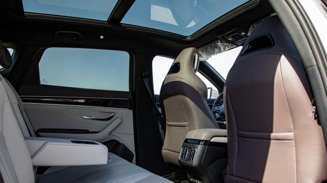 بي واي دي سونغ بلس DM-i 112KM Honor Edition | 2025 | Ready Stock Limited QTY | For Local Registration +10%