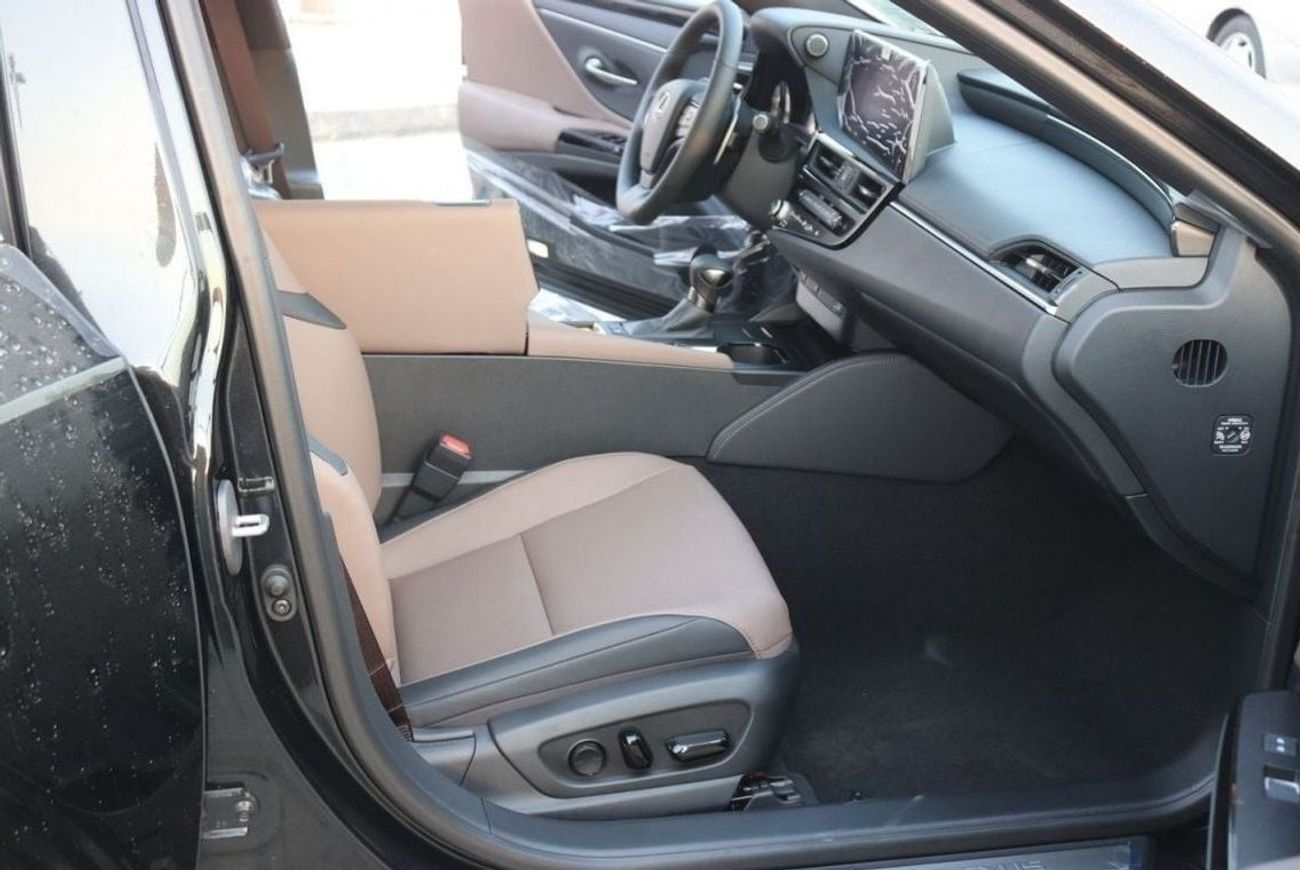 لكزس ES 300 2.5L HYBRID, PUSH START, ELECTRIC SEAT, LEATHER SEAT, FWD, 4 DOORS, RADAR,LANE ASSIST, MODEL 2023 FO