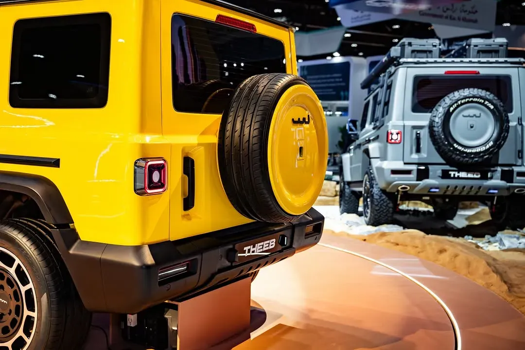 Theeb X01 exterior - Rear