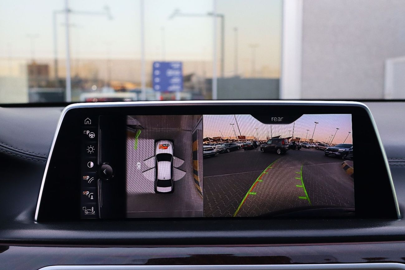 بي أم دبليو 740Li M Sport 3.0L (335 HP)