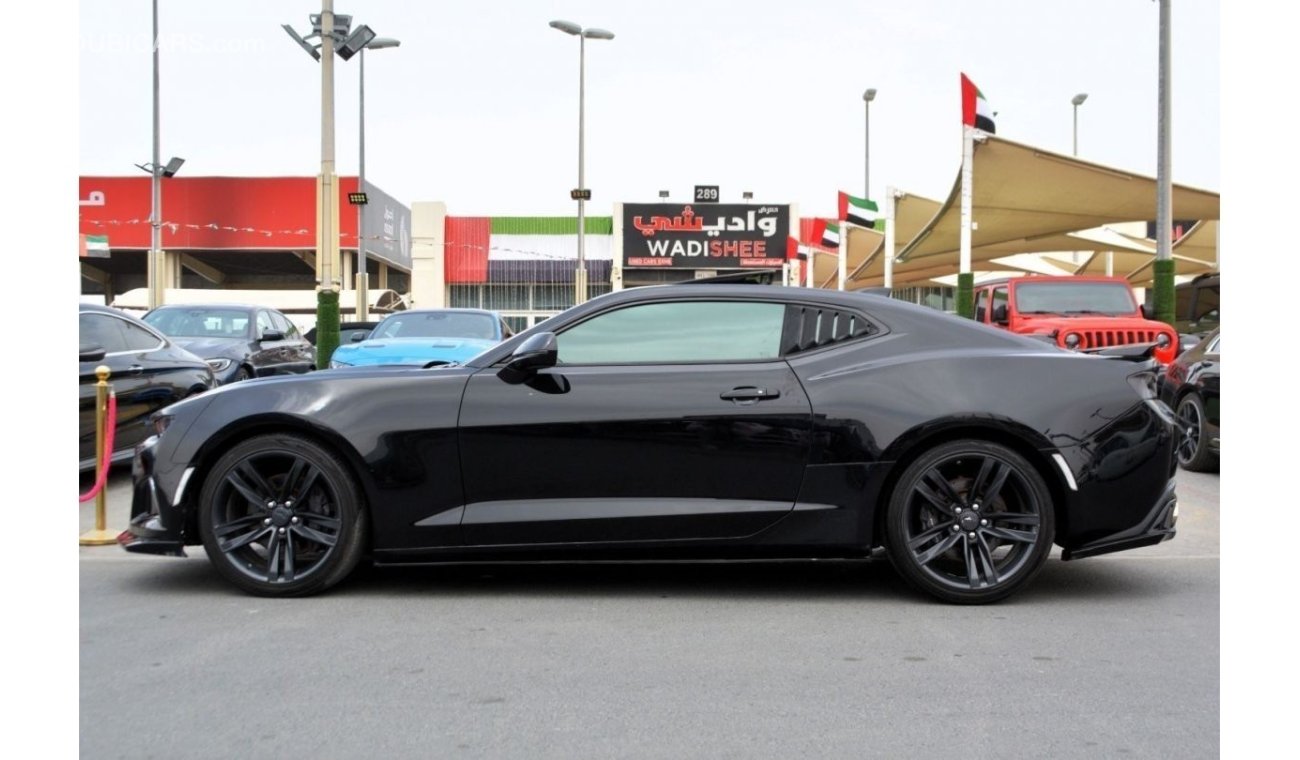 شيفروليه كامارو CAMARO-SS-6.2L//CLEAN TITLE//SUN ROOF//AIR BAGS**NEW LOOK