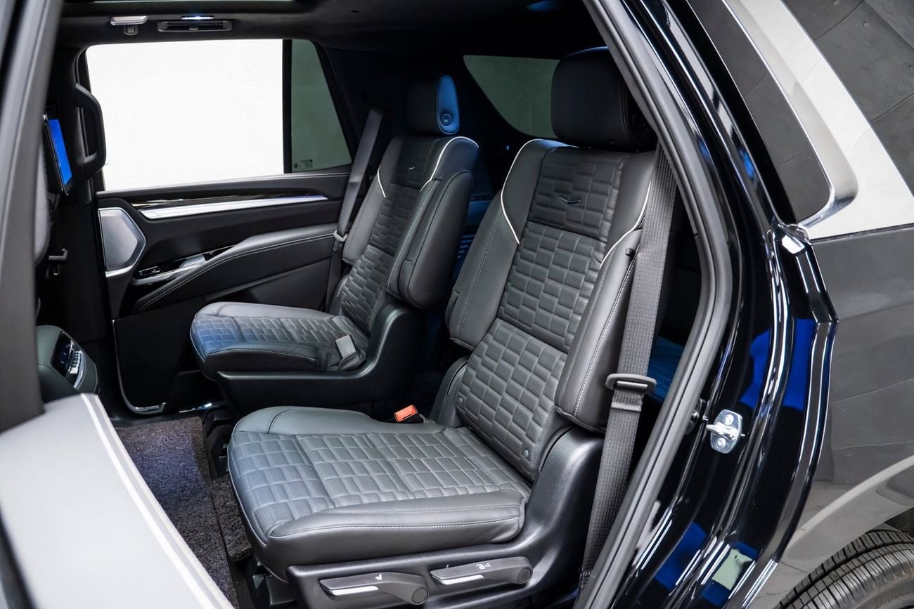 كاديلاك إسكالاد Sport Platinum 6.2L 4WD