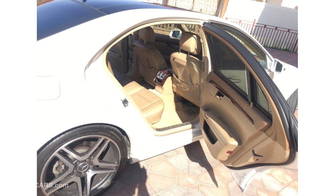 مرسيدس بنز S 550 with S65 Badge