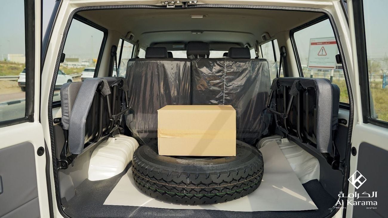 تويوتا لاند كروزر 76 LC76 LX - 4.2L Diesel Engine | Manual 4x4 Transmission | Diff Lock | 5 Door | 9+ Seating