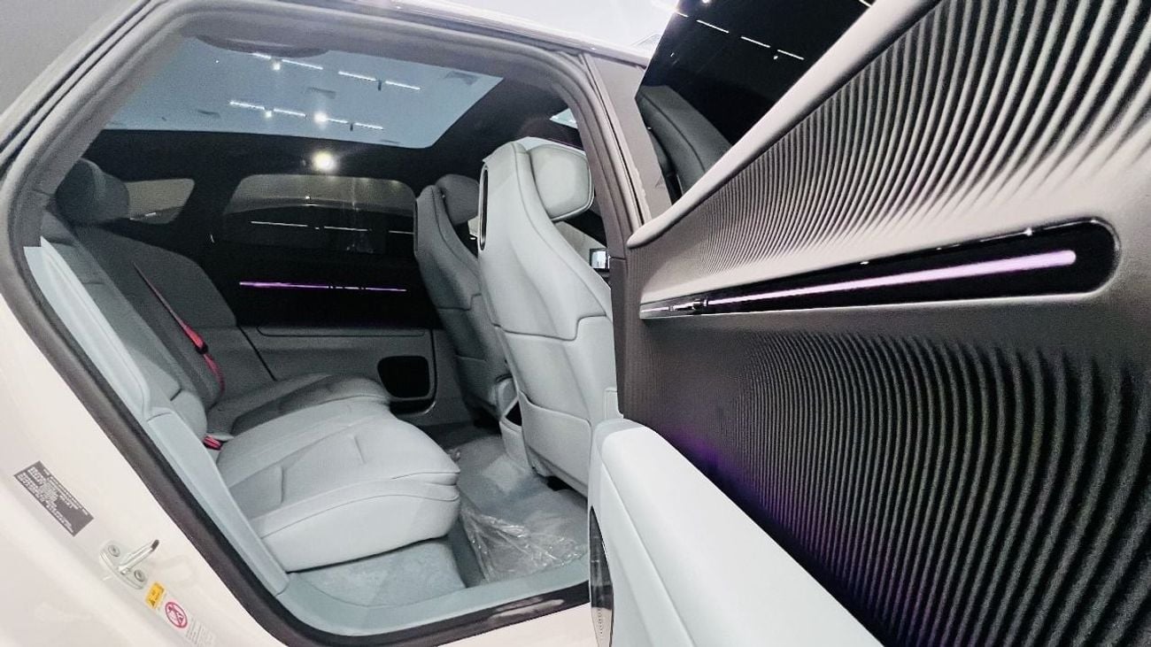 Avatr 12 AVATR 12 GT | BRAND NEW | UNDER WARRANTY | 650 KM RANGE | 94 KWH BATTERY