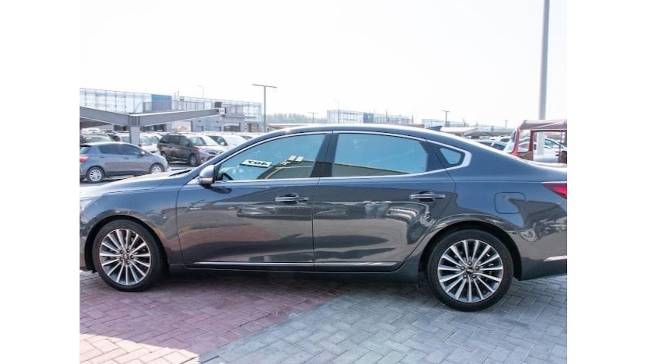 Kia K7 Cadenza 2019 accident free