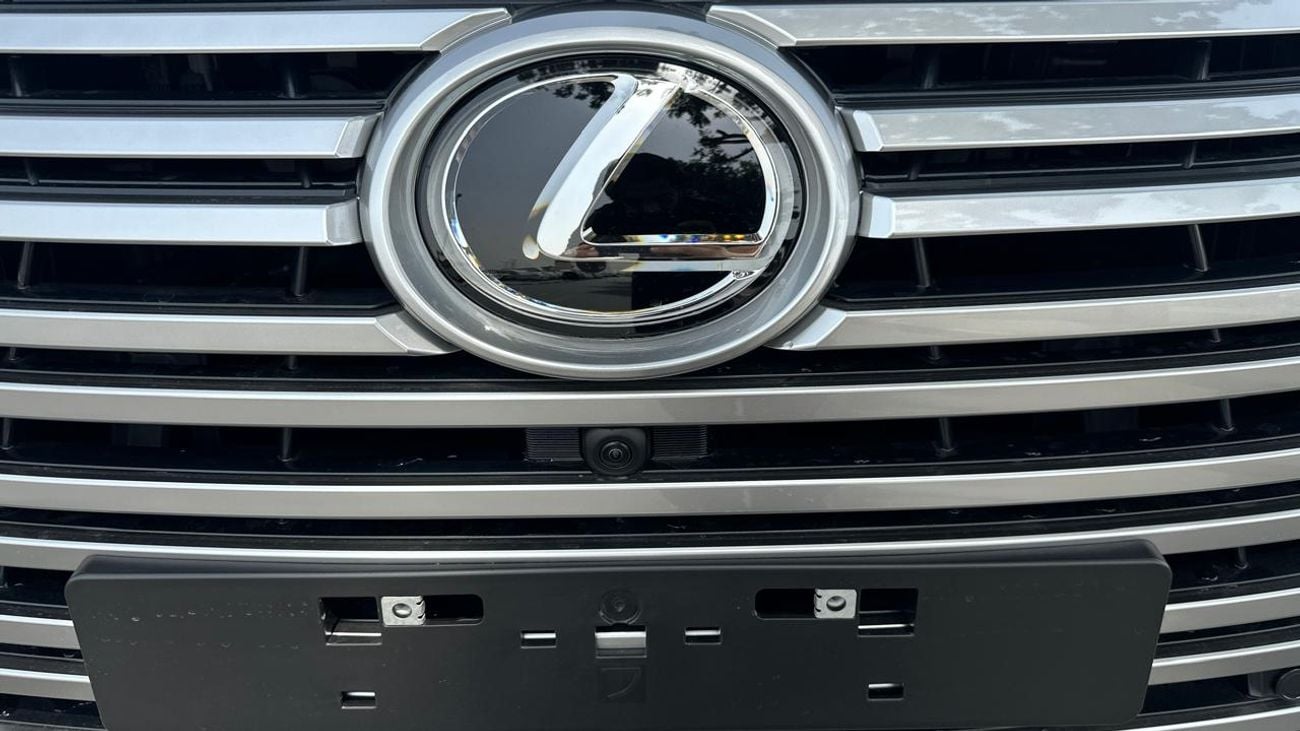 Lexus LX 600 Sports luxury model Right-Hand Drive petrol Auto Right-Hand drive