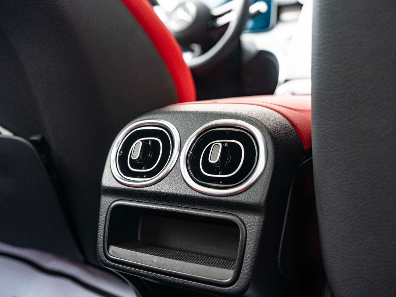 مرسيدس بنز C 200 Premium 2.0L