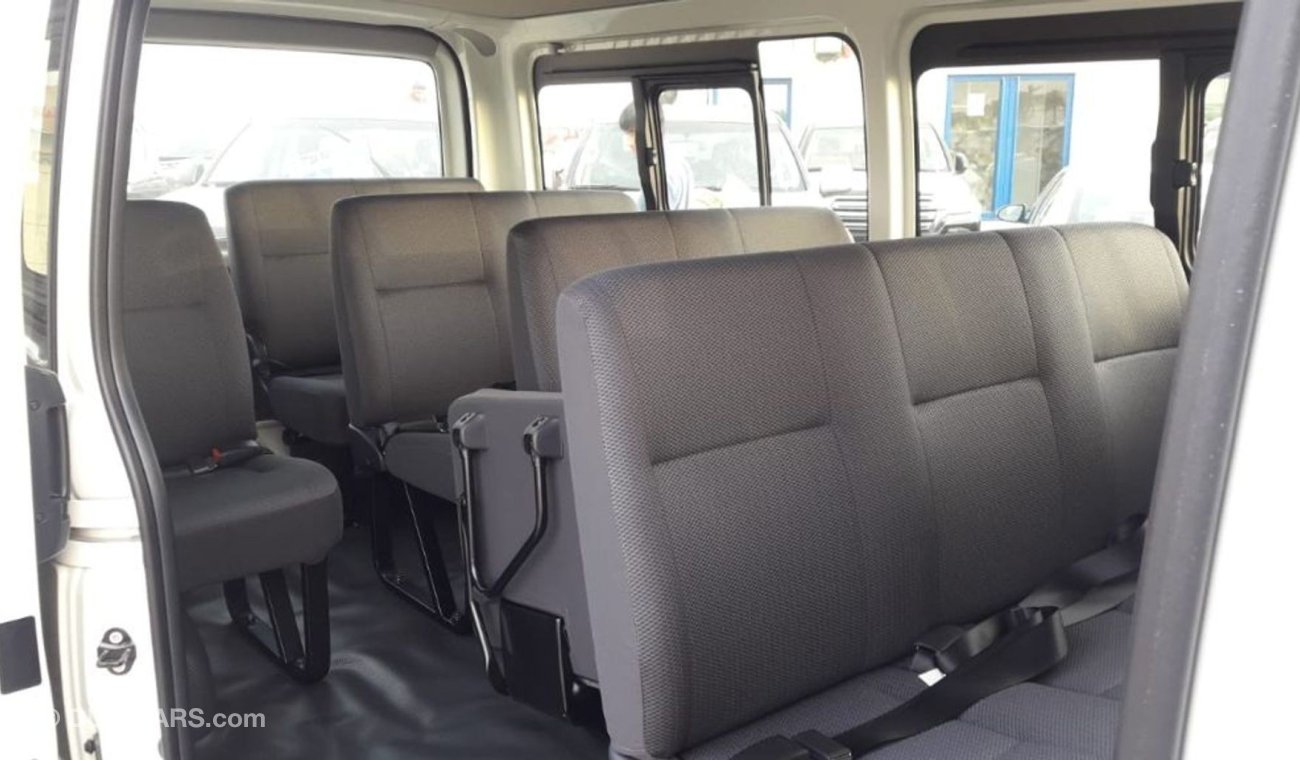 Toyota Hiace 3.0L DIESEL 15 SEATS 2020