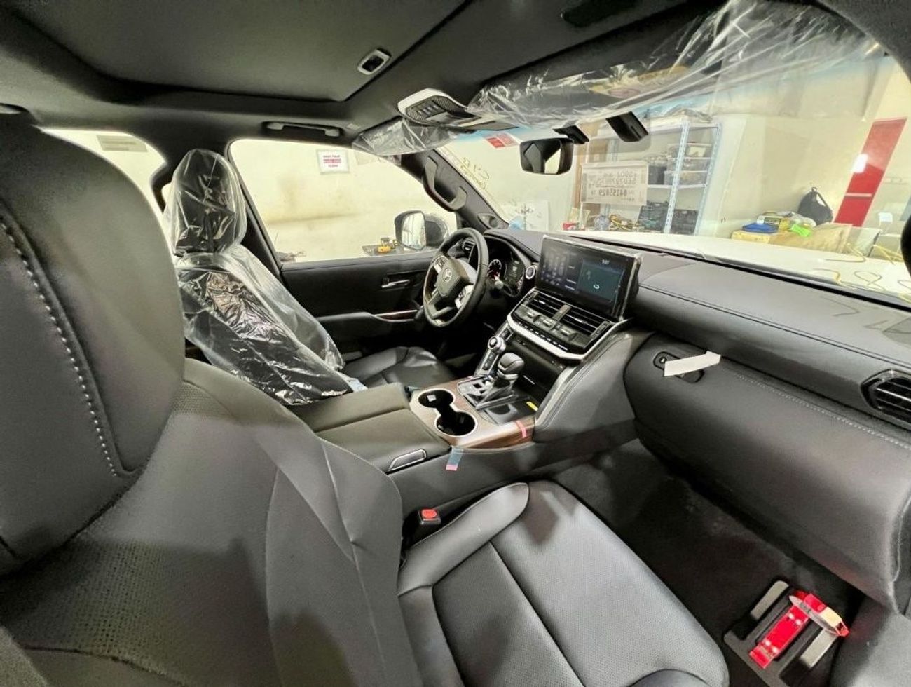 Toyota Land Cruiser LC300 3.5L VX+ PETROL A/T  7 SEATER