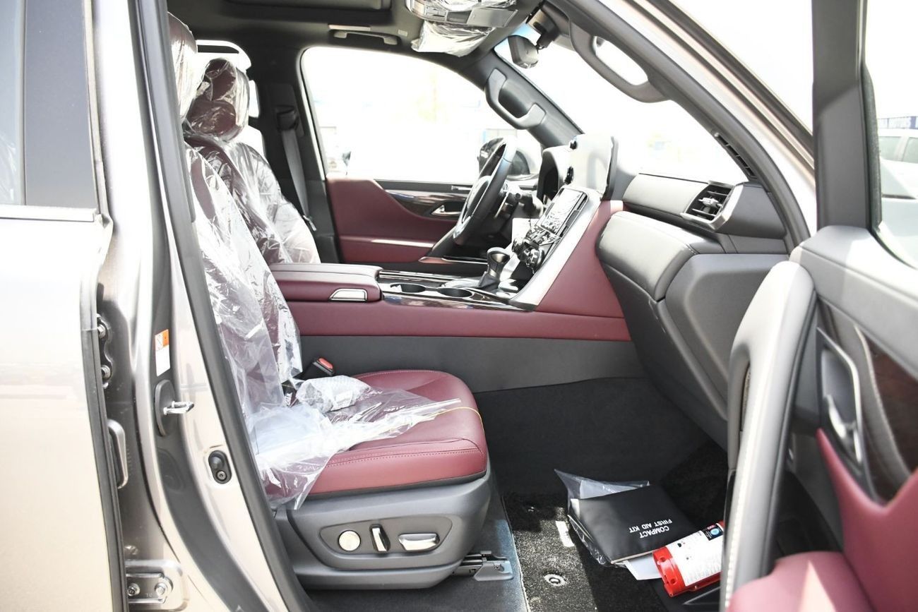 Lexus LX 600 TURBO SPORT 24/24 WITH MARK LEVINSON ( Ready Car )