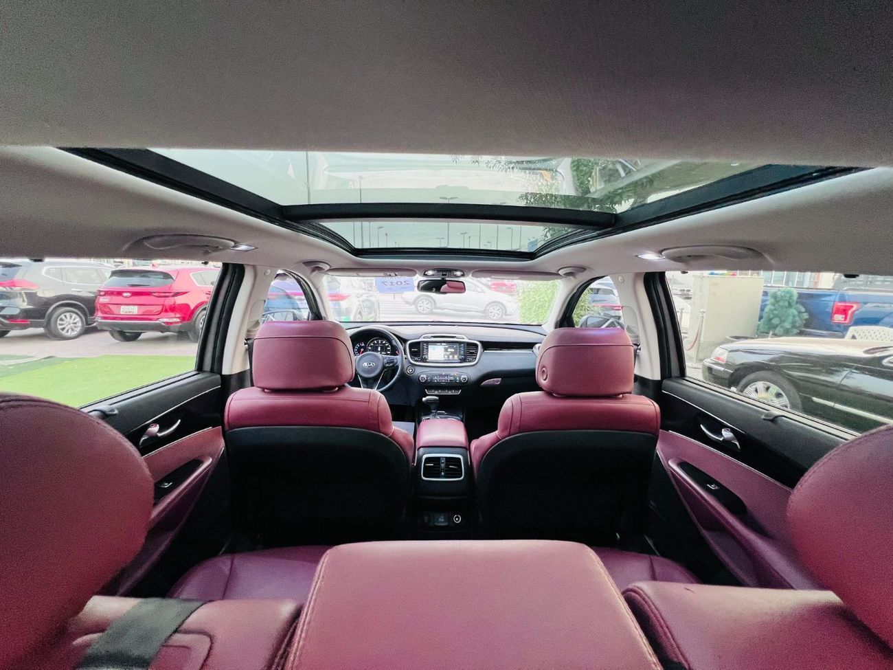 Kia Sorento SX 3.3L LOW Mileage good condition