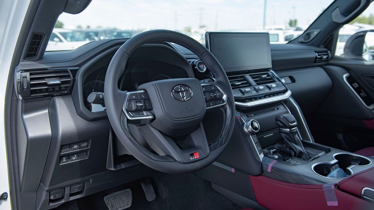 Toyota Land Cruiser GR SPORT FULL OPTION DIESEL