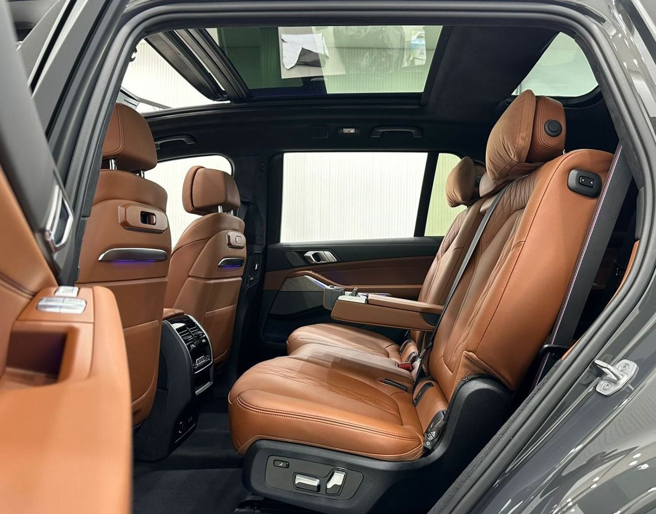 BMW X7 2024 BMW X7 Xdrive40i Msport, AGMC Warranty + Service Contract, Full AGMC Service History , Gcc