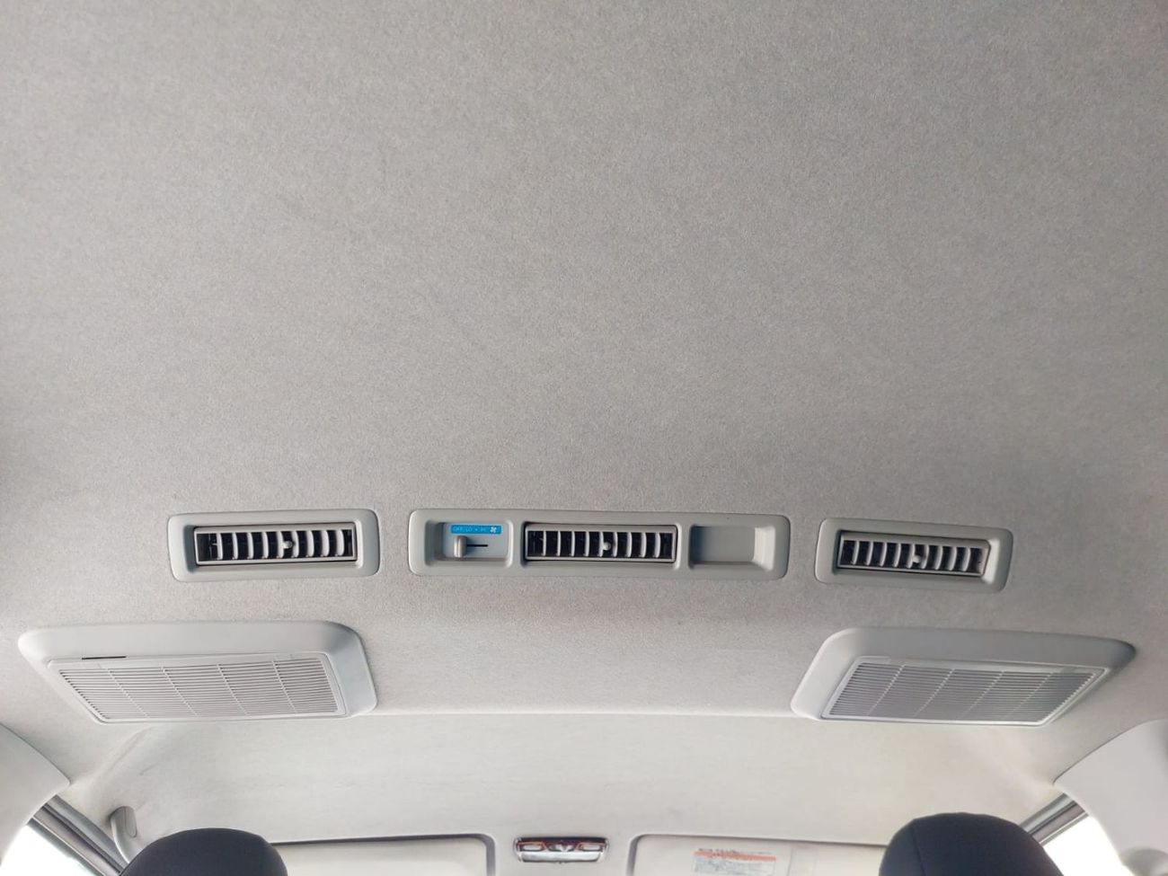 Toyota Hiace (RAMADAN OFFER) TOYOTA HIACE VAN RHD 2008 MODEL 2.0 L PETROL AUTOMATIC(PM76438)