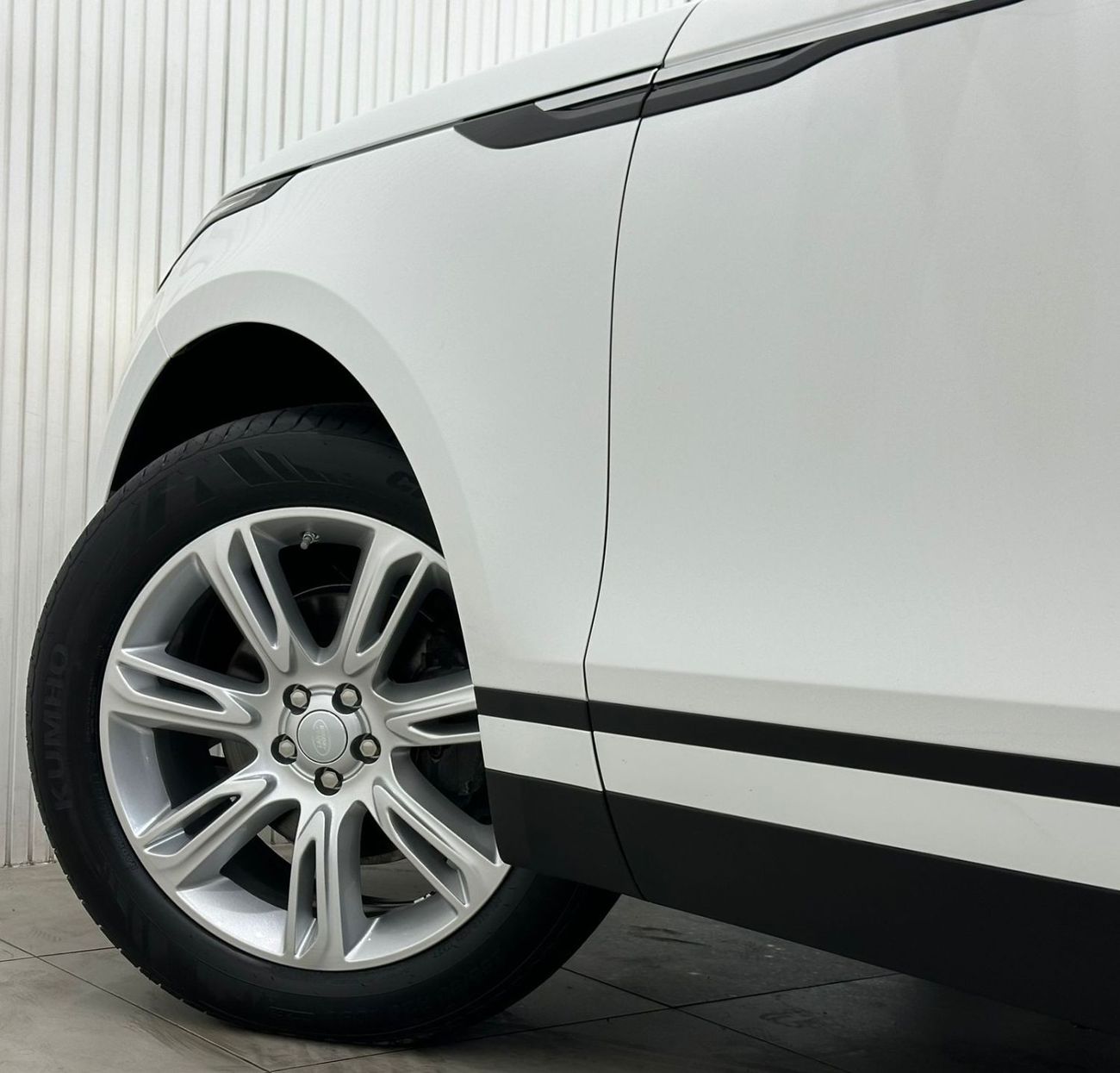 لاند روفر رينج روفر فيلار 2020 Range Rover Velar P250 S, Sep 2025 Range Rover Warranty + Service Pack, Low Kms, GCC