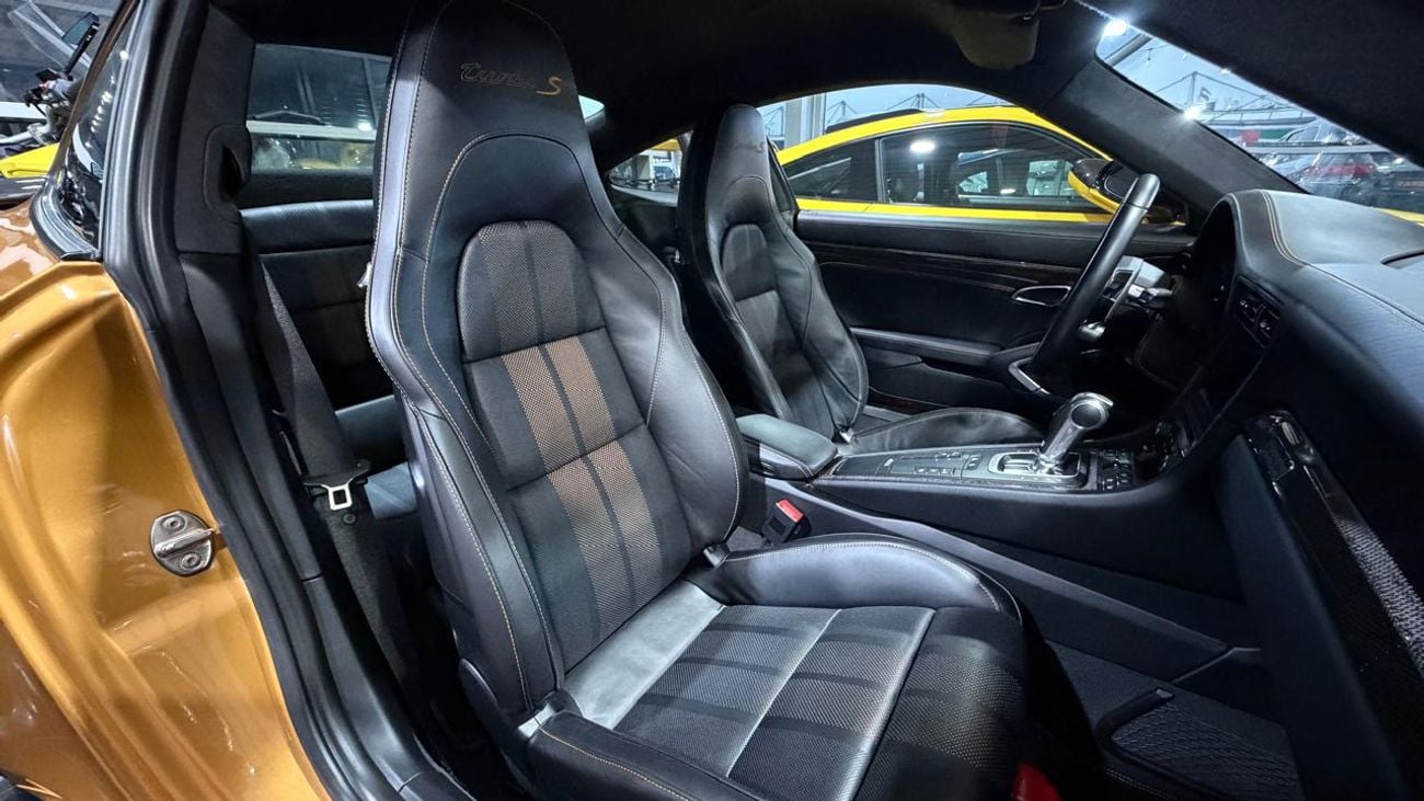 Porsche 911 EXCLUSIVE SERIES