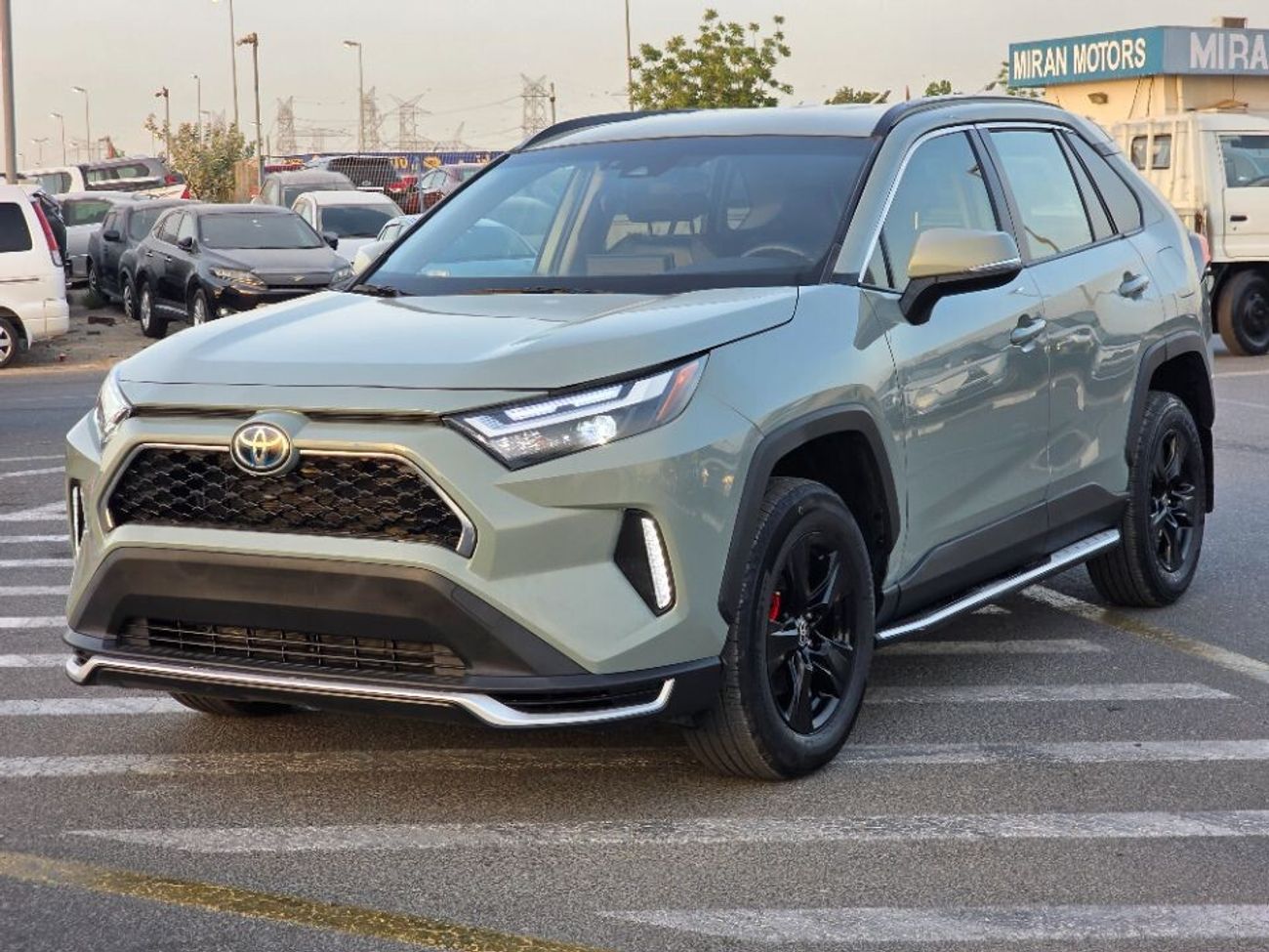 Toyota RAV4 2022 Model 2.5 Hybrid engine 4x4 and Push button