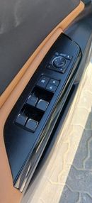 Lexus ES 300 Lexus ES300h 2.5L Hybrid, Sedan, Model 2023