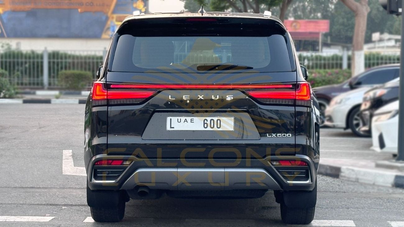 Lexus LX600 VIP 2023 Lexus LX 600 VIP GCC Specs Under warranty and service