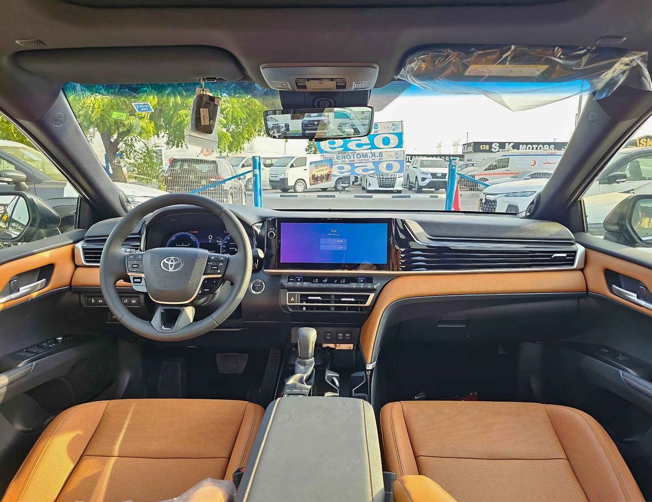 تويوتا كامري HYBRID LUMIERE / 2.5L V4 / 360 CAMERA / PANORAMIC ROOF / HEADUP DISPLAY/ FULL OPTION (CODE # LUMIERE