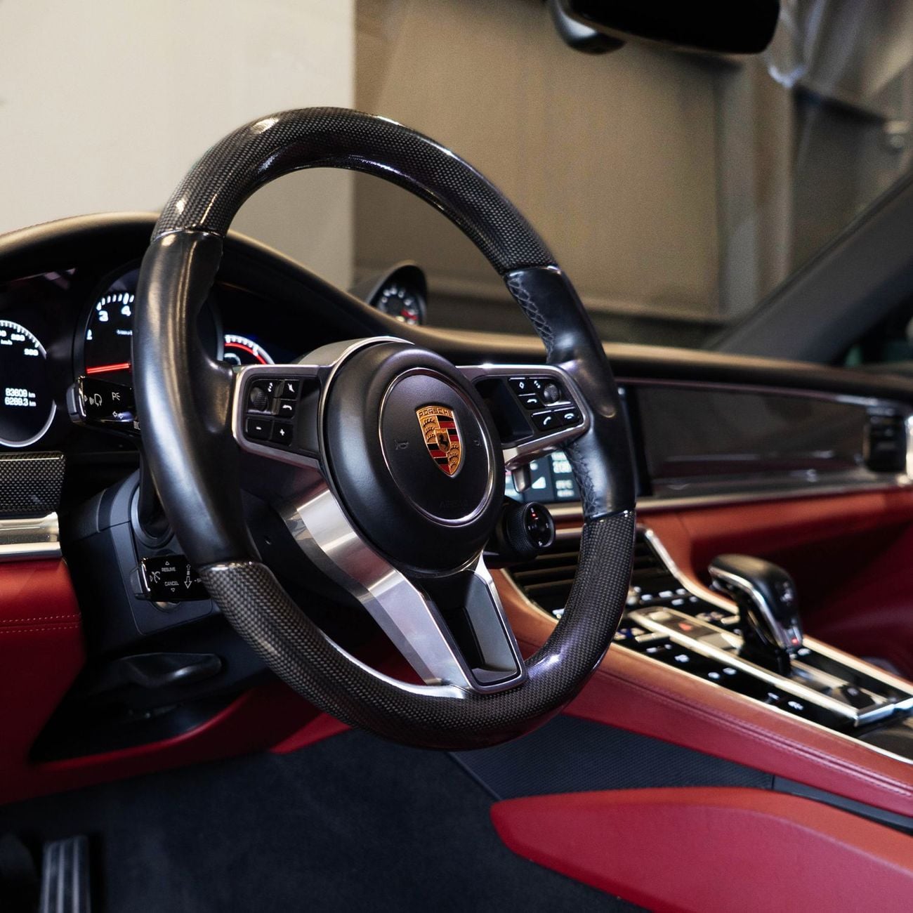 Porsche Panamera Std 3.0L (325 HP) 3,498 P.M • 0% Downpayment • Porsche Panamera • 1 Year Warranty