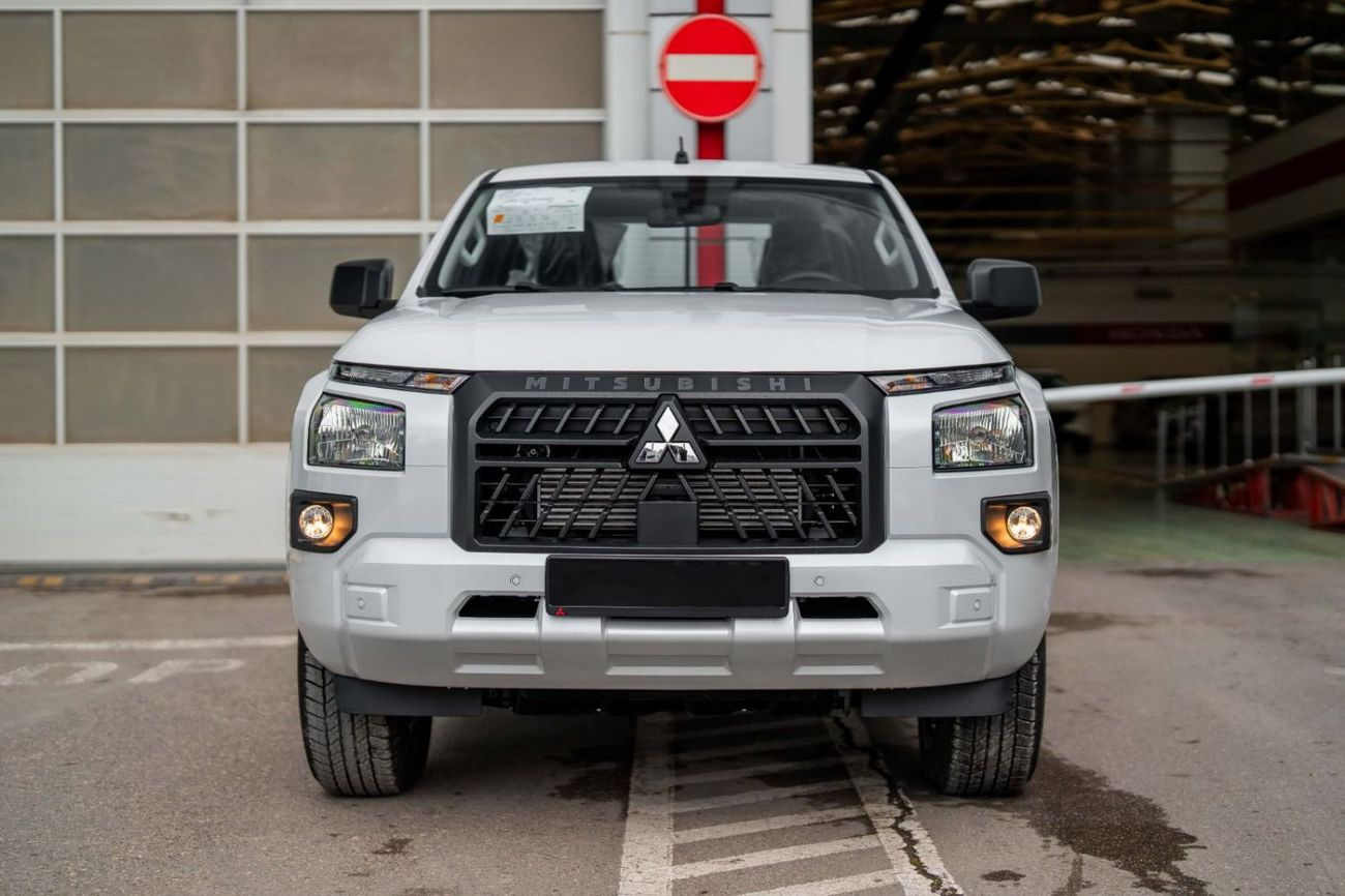 Mitsubishi L200 GLX Double Cab Diesel A/T 2.4L