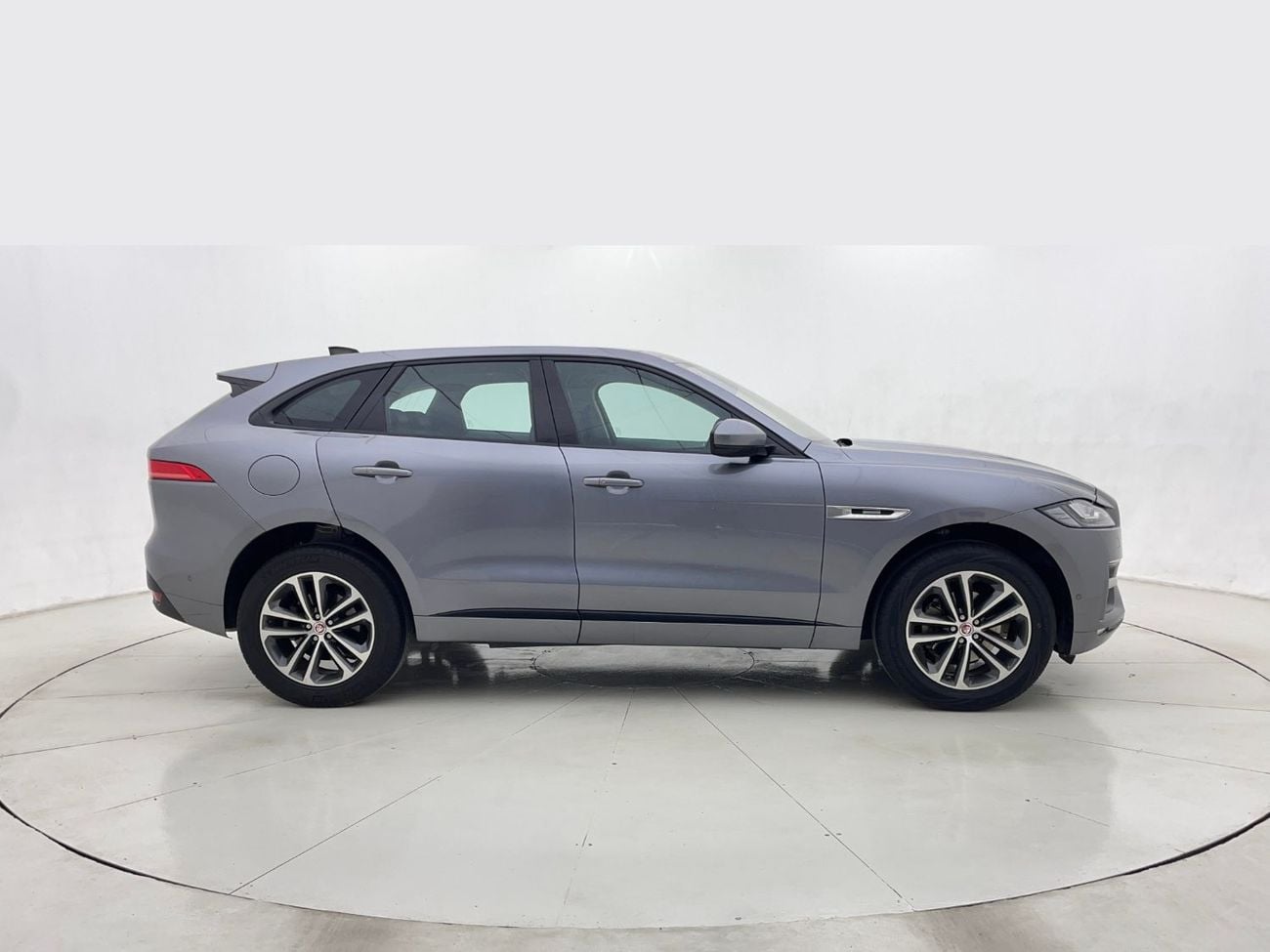 Jaguar F Pace 2L 2020 | 0 DP | 1494/Month | 30 Day Return | Service History