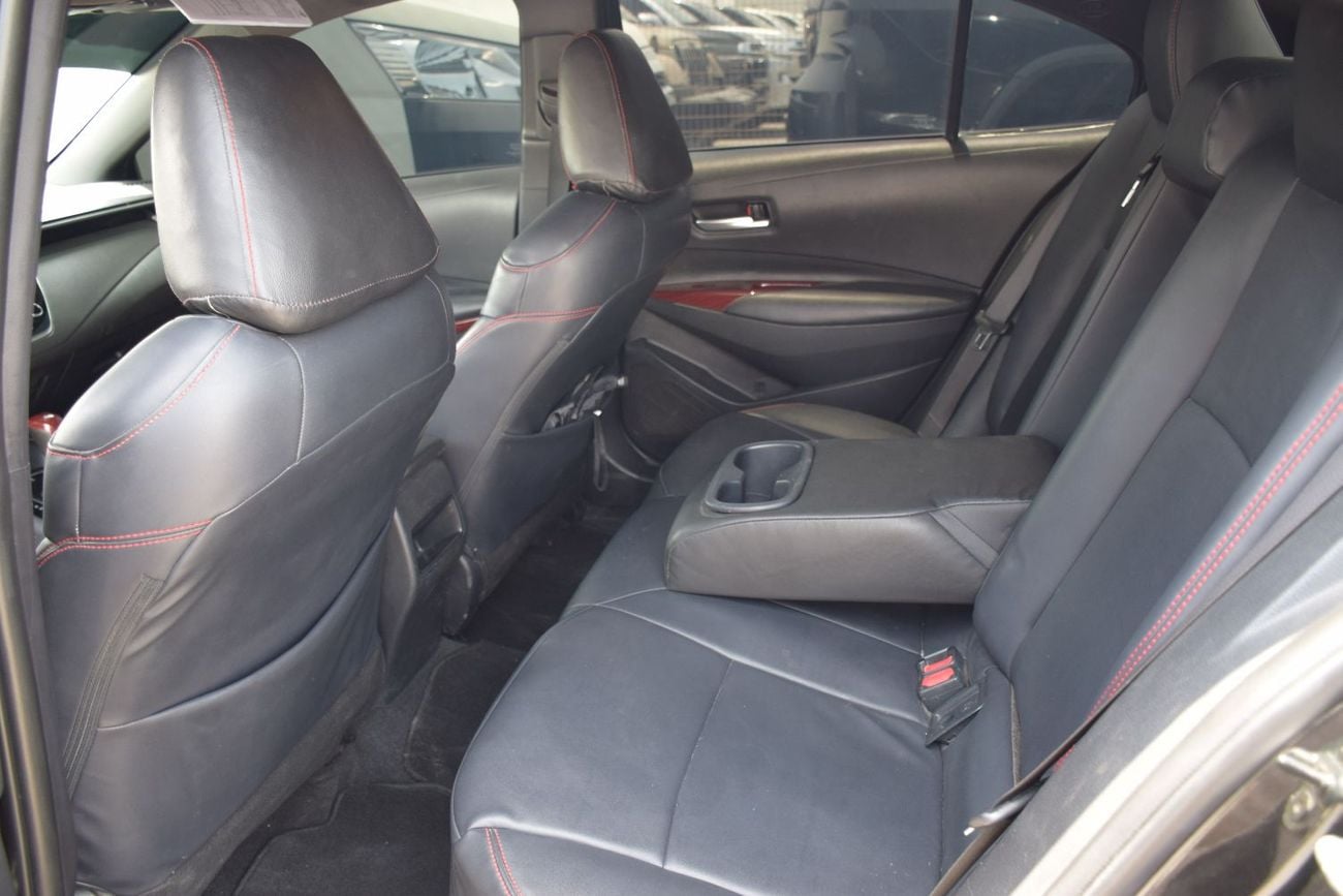 تويوتا كورولا 2.0L PETROL