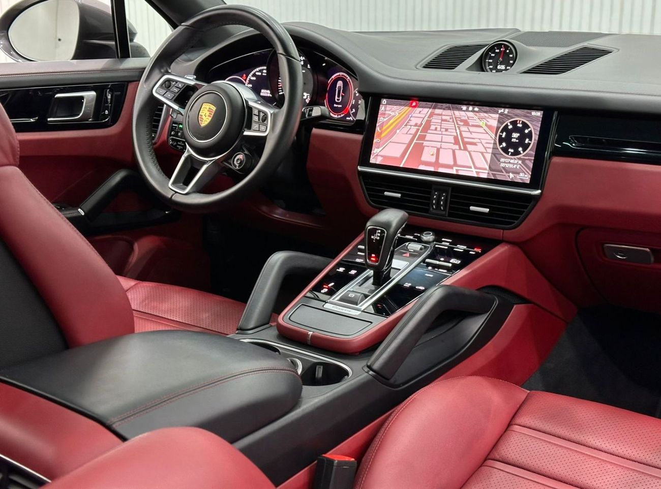 Porsche Cayenne Std 2021 Porsche Cayenne Coupe, April 2025 Warranty, Full Service History, GCC