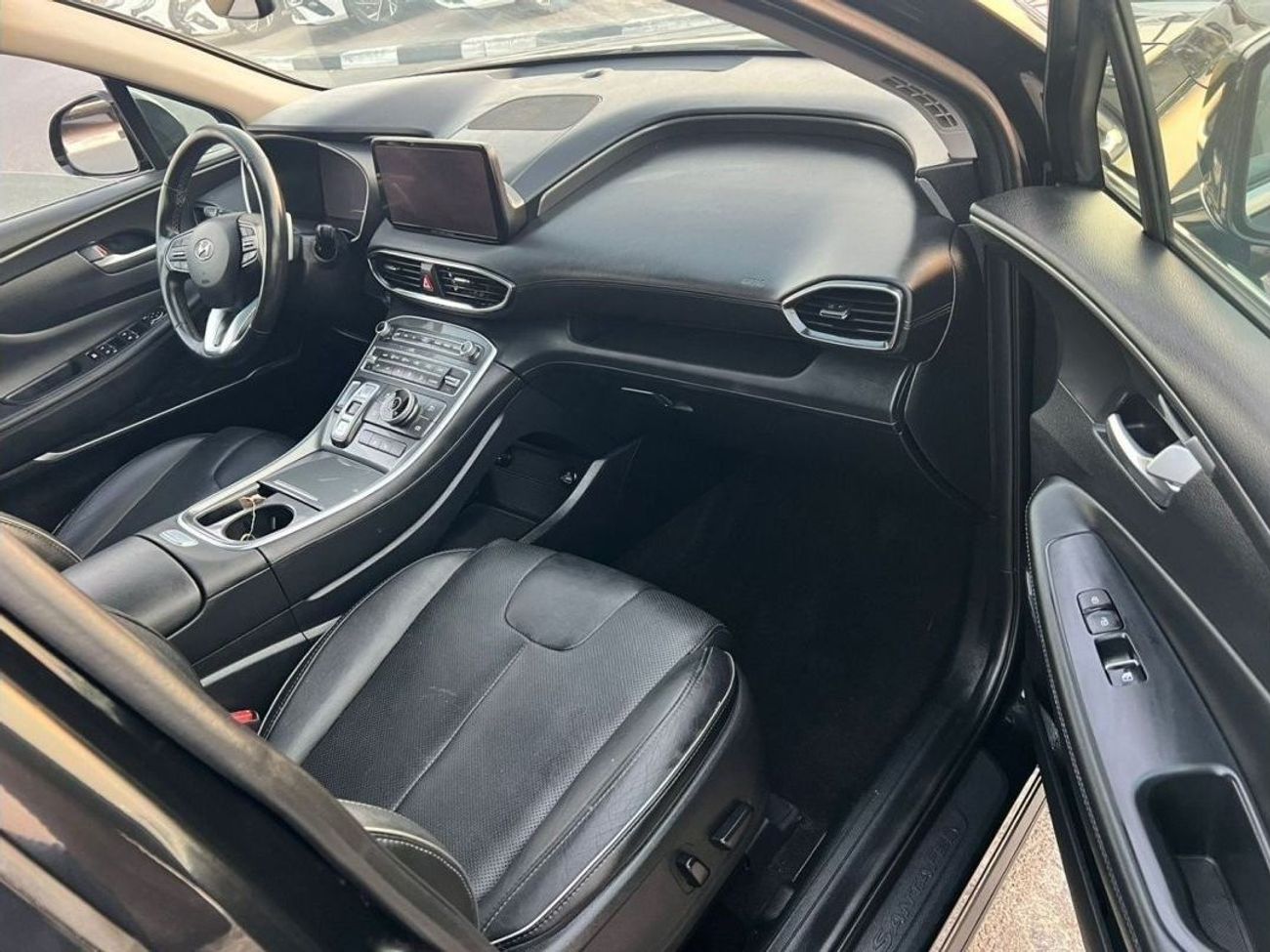 Hyundai Santa Fe 2022 HYUNDAI SANTA FE // PANORAMIC ROOF // PUSH START // ELECTRIC SEATS -  4X4