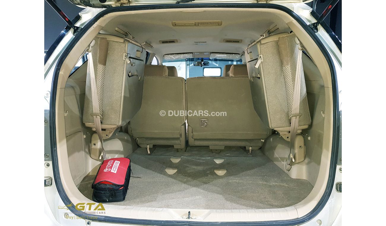 تويوتا فورتونر 2013 Toyota Fortuner, Warranty, Service History, GCC, Low Kms