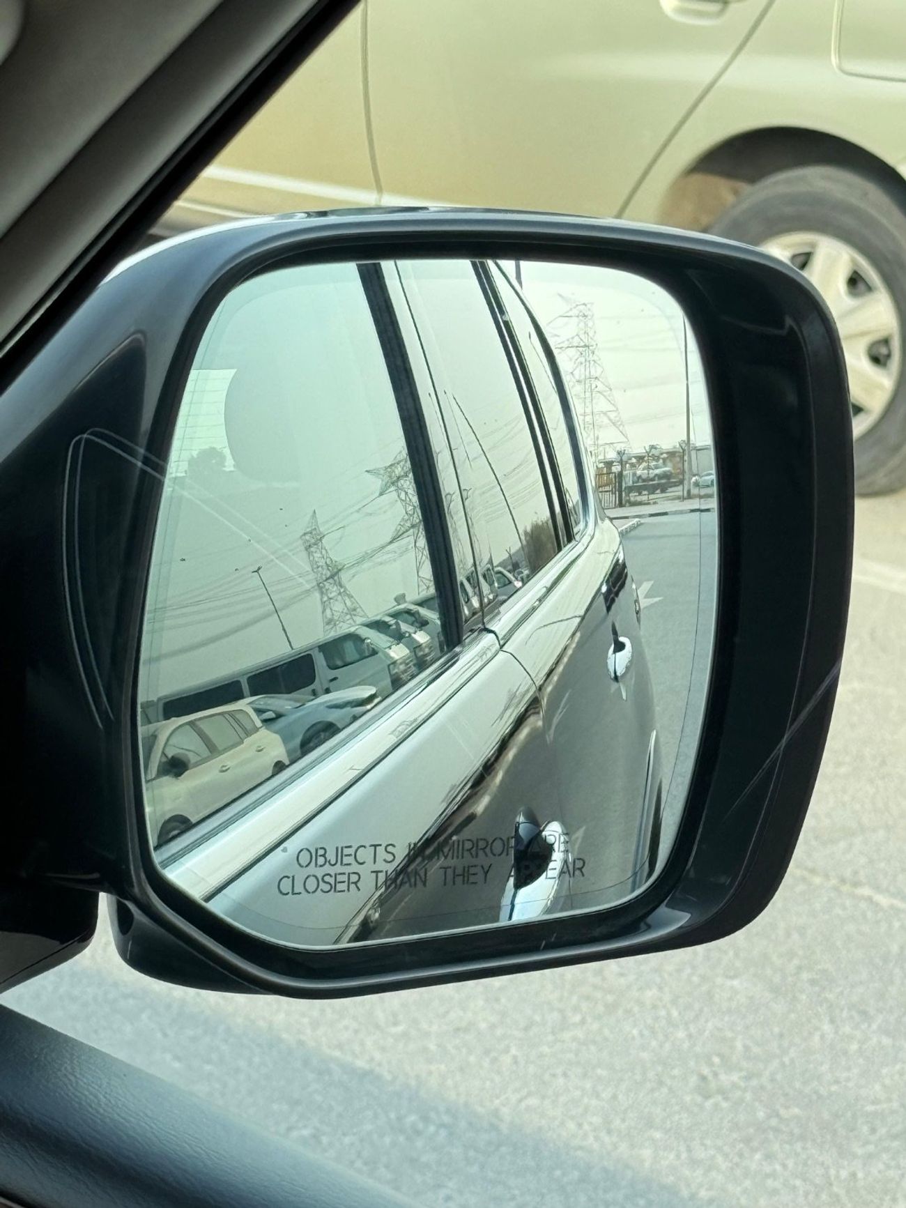 Nissan Armada 4WD SL Full Option