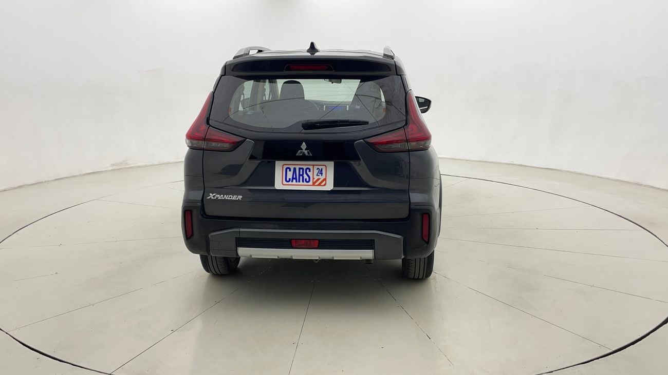 ميتسوبيشي إكسباندر كروس PREMIUM 1.5 | بدون دفعة مقدمة | اختبار القيادة في المنزل